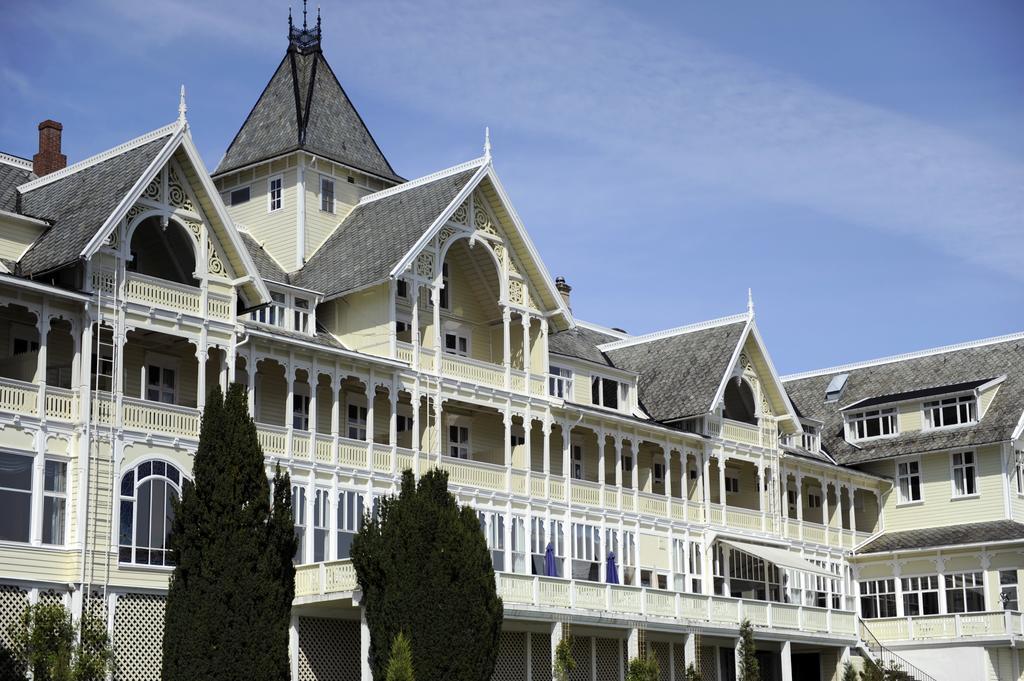 Kviknes Hotel Balestrand Eksteriør bilde